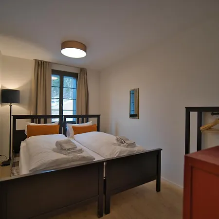 Eiger View Alpine Lodge *