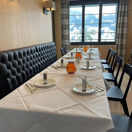 Eiger View Alpine Lodge