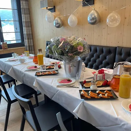 Eiger View Alpine بيت خشبي جريندلوالد