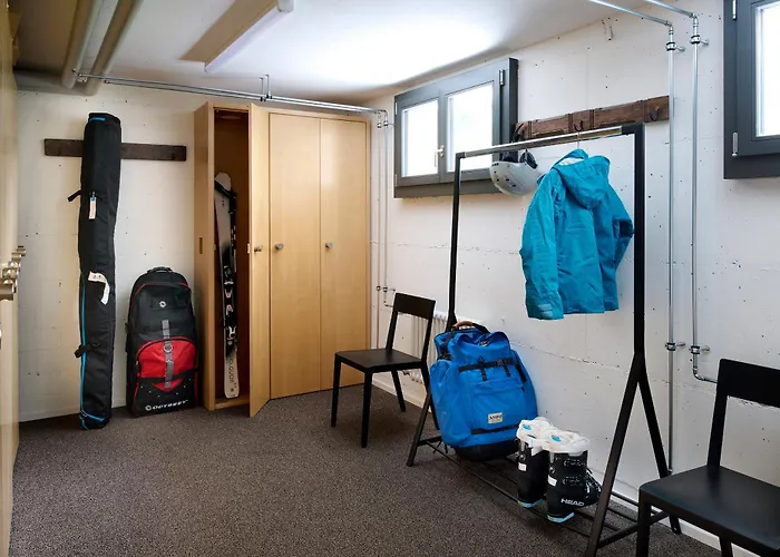 Eiger View Alpine Orman Evi